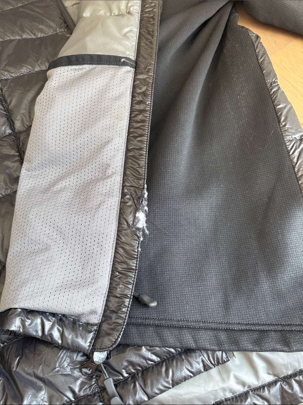 Canada Goose Gray and Black Quilted Jacket with Logo Patch - Picture 8 of 9
